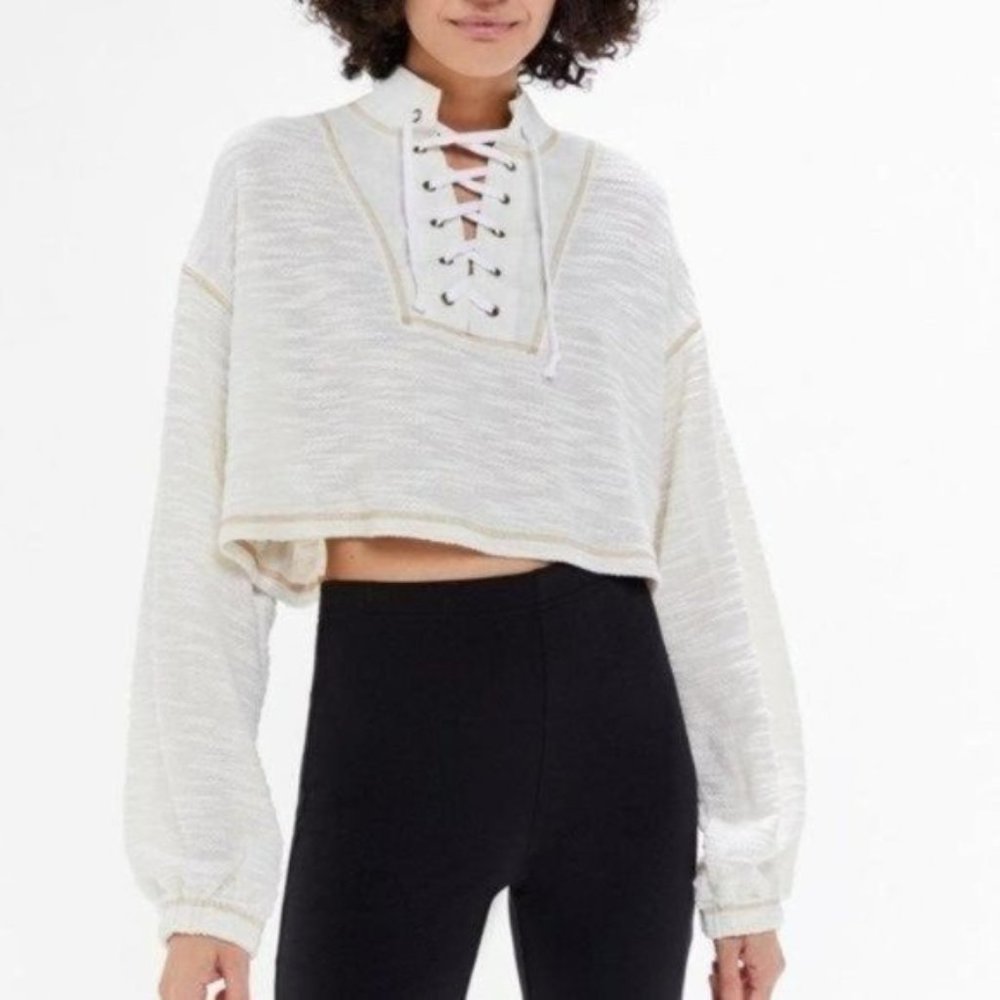 Urban Outfitters Lace-Up Funnel‎ Neck Cropped Sweater S Small